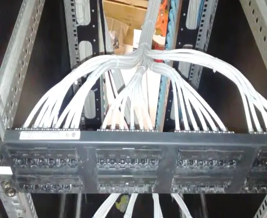 Llegada de cables a patch panel