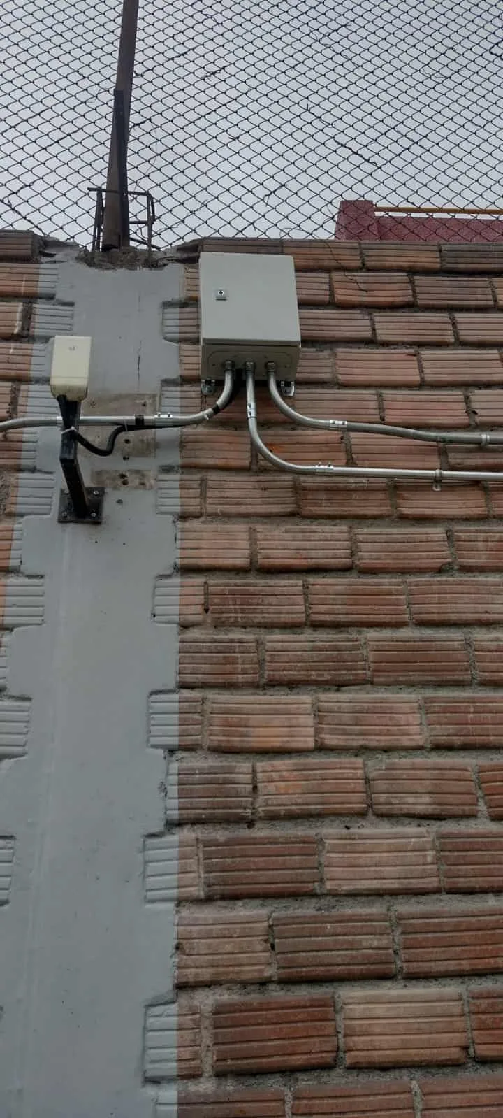 instalación de canalización eléctrica.