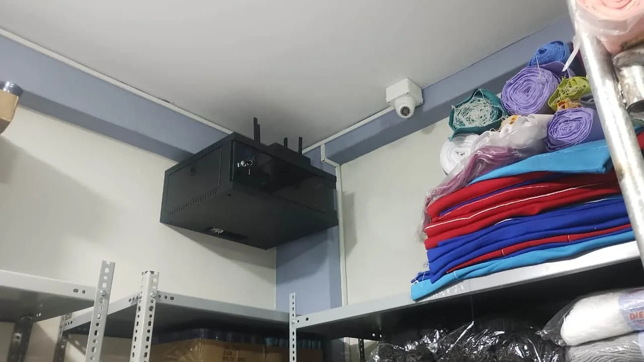 GABINETE DE TELECOMUNICACION 11.
