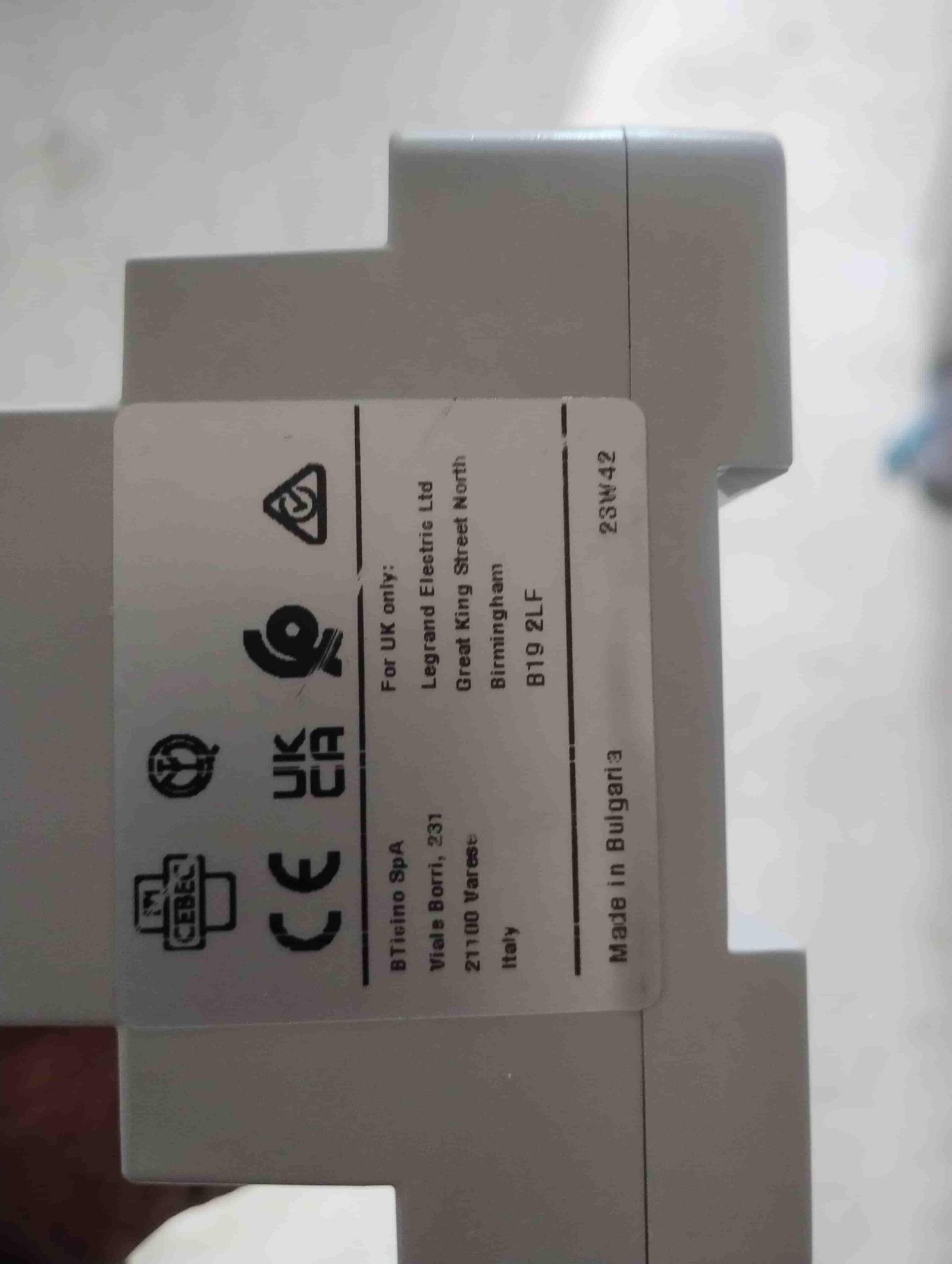 Instalación de intercomunicadores y videoporteros.