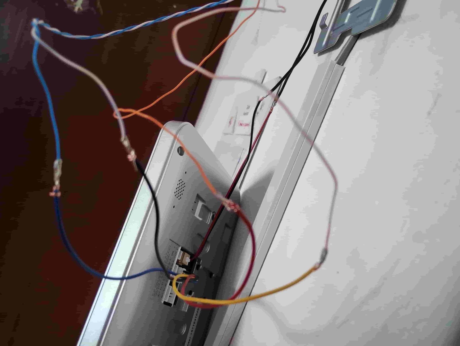 Instalacion pantalla videoportero analógico