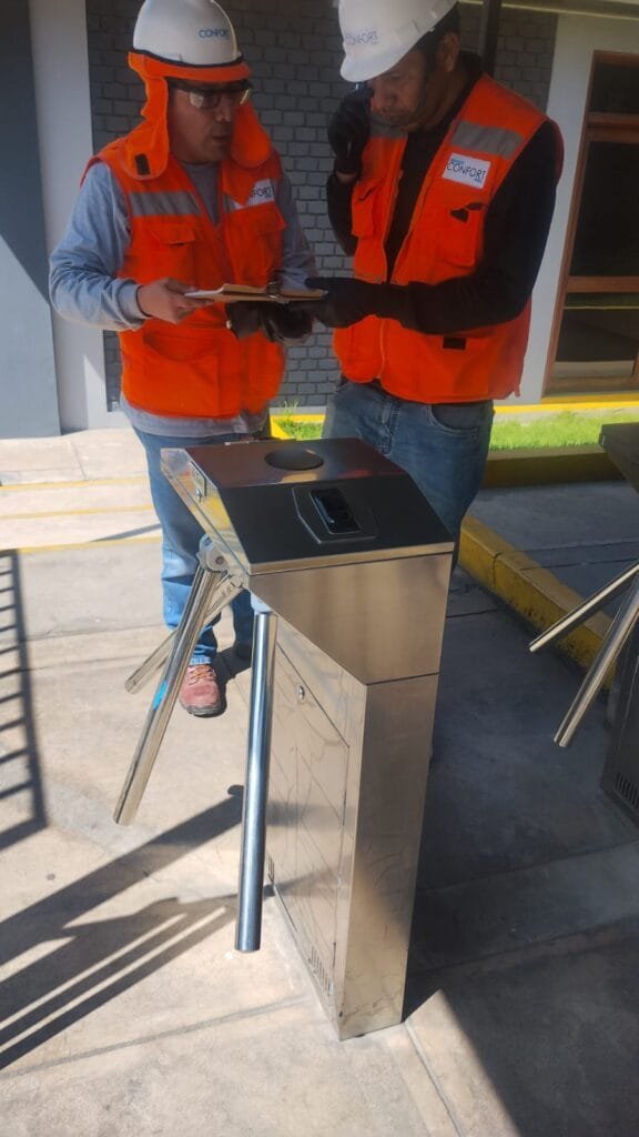 Instalación de Torniquete peatonal - 2